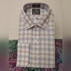 MEN'S REGULAR FIT LUXE MICROFIBER SPREAD COLLAR PLAID DRESS SHIRT.